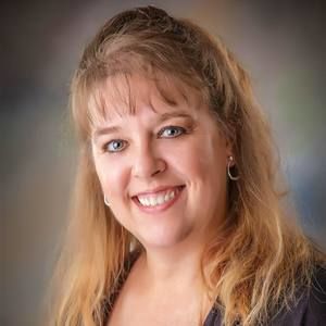 Meet your Posher, Renee